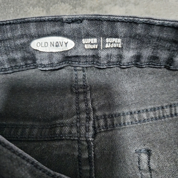 Old navy jeans - Picture 2 of 4